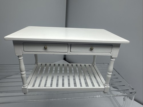 Dollhouse scale miniature - dollhouse,